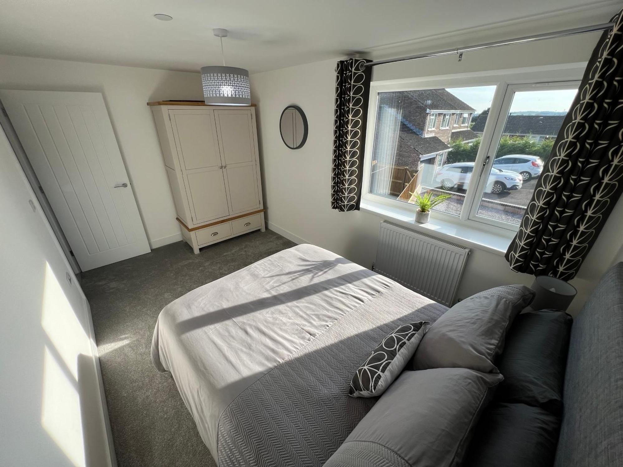 Modern, Two Double Bedroom House With Free Parking シェプストウ エクステリア 写真